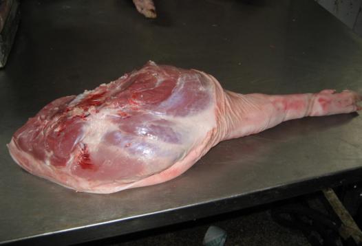 豬前腿肉和后腿肉有什么區(qū)別?聽聽賣肉小販怎么說,下次別買錯(cuò)!_口感